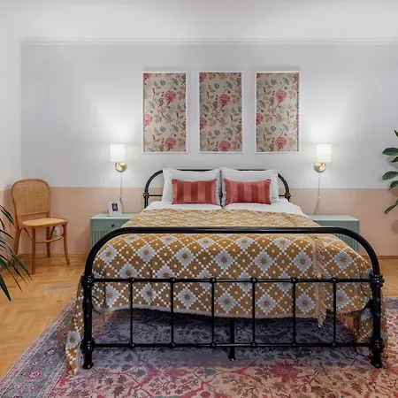 Apartment Mikolajska 2 Krakau