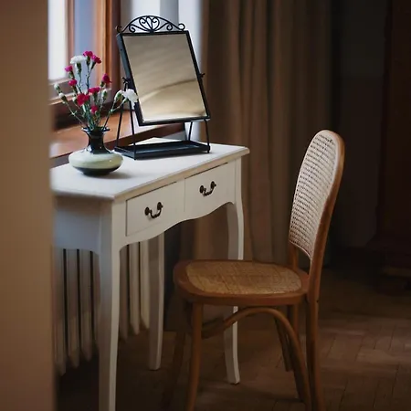 Apartment Mikolajska 2 Krakau